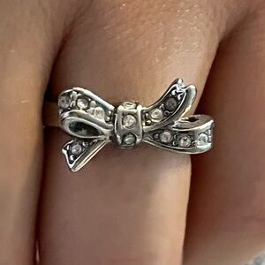 Juicy Couture Silver Tone Bow Rhinestone Ring